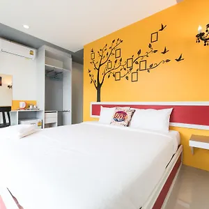 Slowlife Guest house Nai Yang